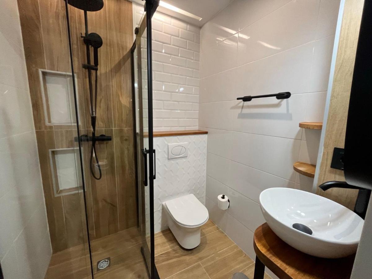 شقة Chic4 Luxury Gran Via مدريد المظهر الخارجي الصورة