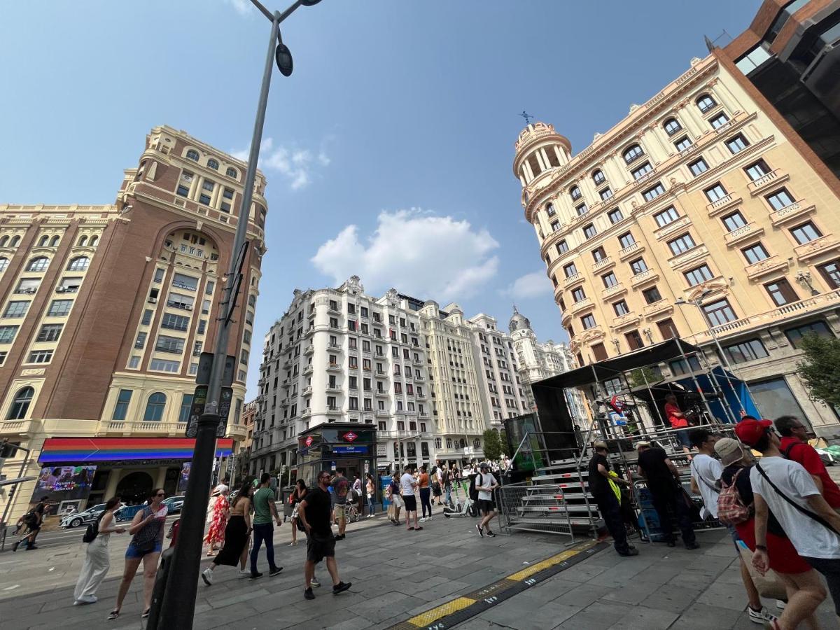 شقة Chic4 Luxury Gran Via مدريد المظهر الخارجي الصورة